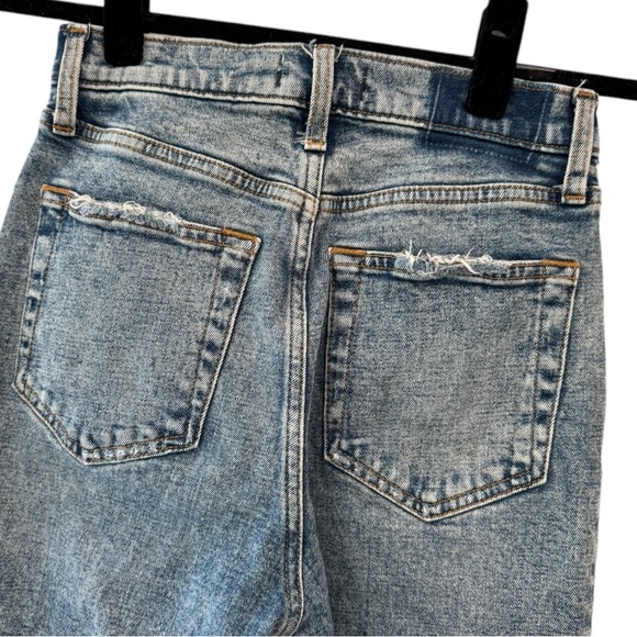 Abercrombie & Fitch ULTRA HIGH RISE Straight - Picture 11 of 14